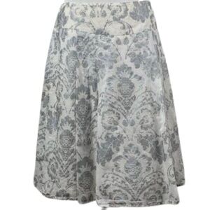 Ann Taylor loft skirt size 6 silver pleated full floral coastal granny